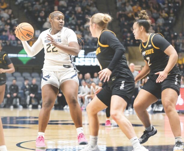 Mark Kellogg wins 500th game as WVU blows past App. St.